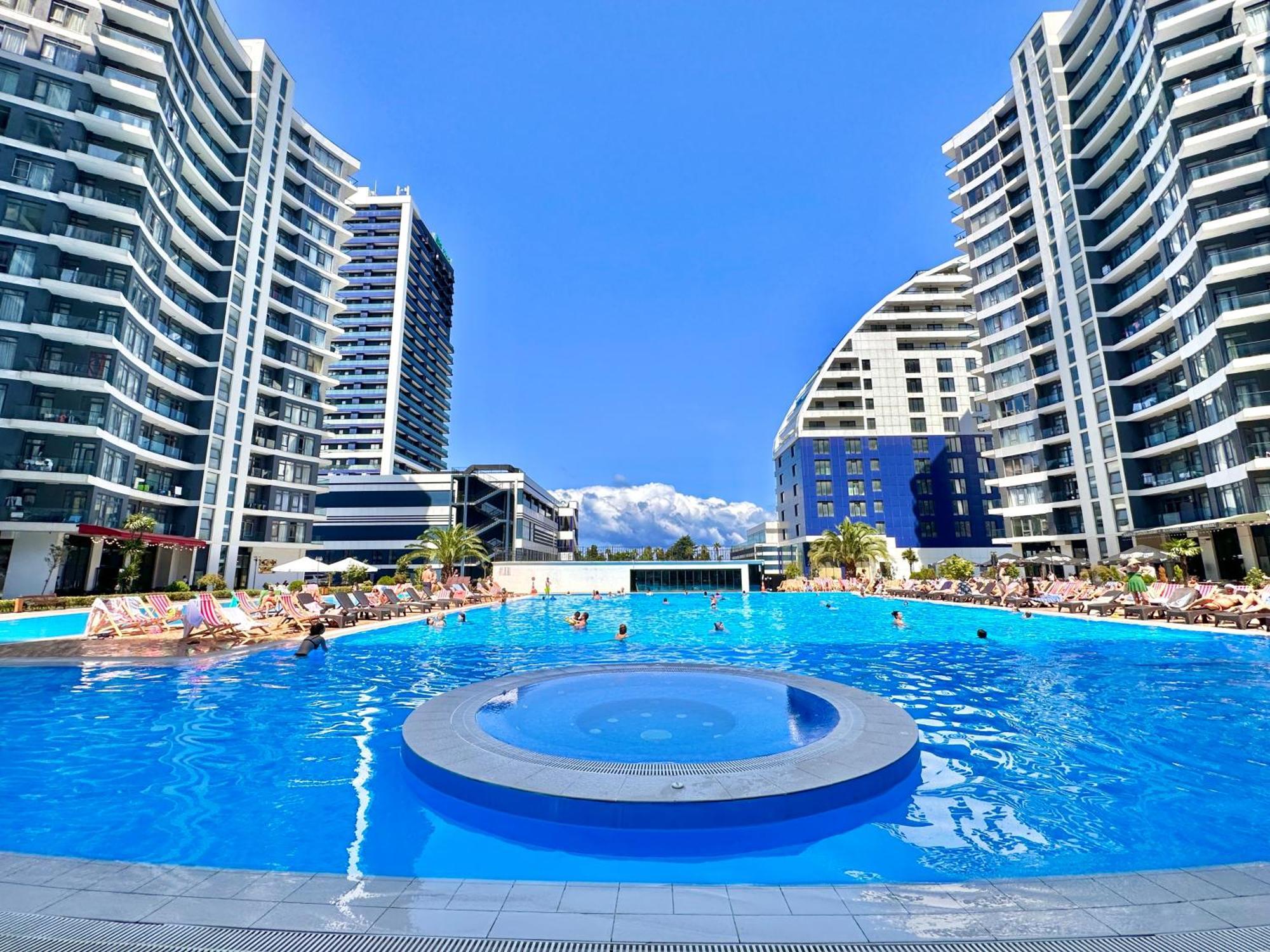 Batumi Boulevard Resort 外观 照片