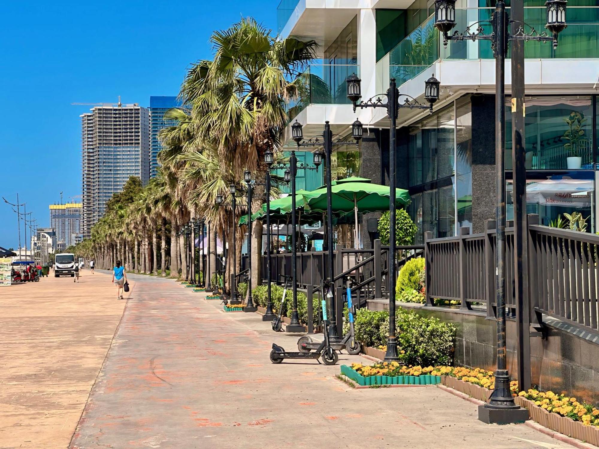 Batumi Boulevard Resort 外观 照片